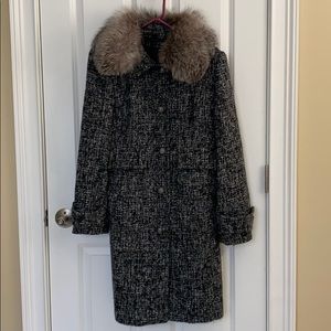 Twead peak coat